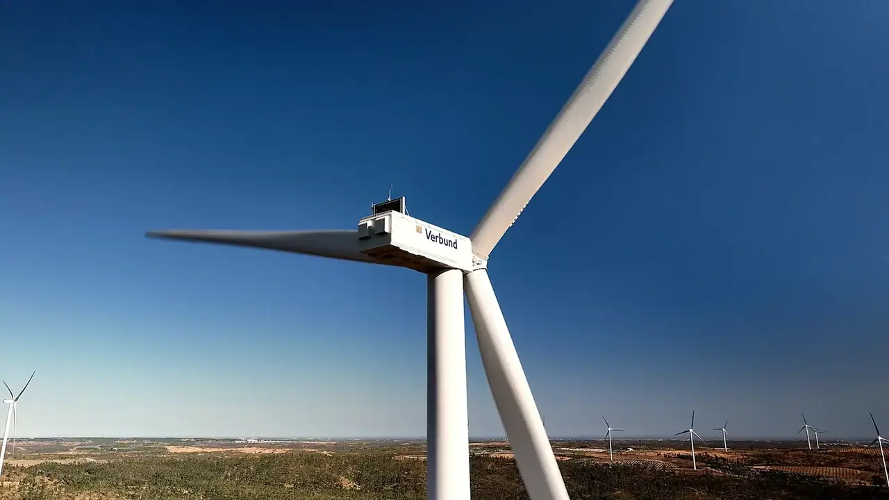 Inspección aérea de infraestructura eléctrica